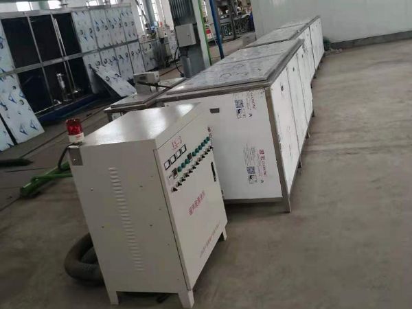 多槽超聲波清洗機(jī)